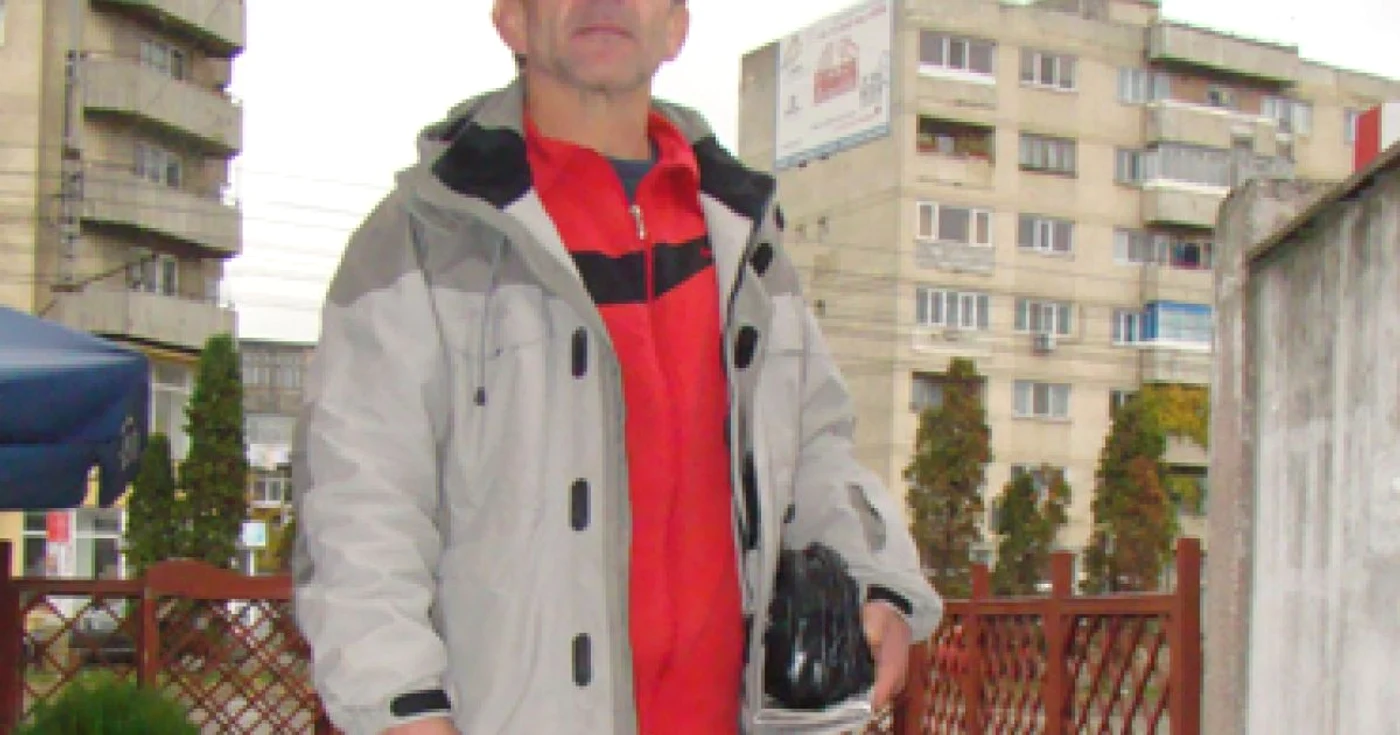 Botoşani: Portret/Aurel Apetrei: Luptătorul care vânează talente