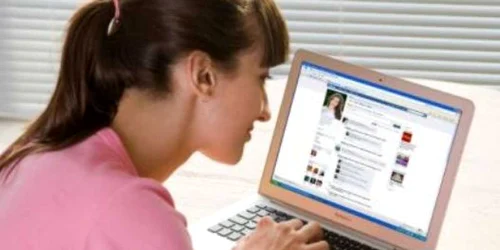 România va fi promovată şi pe cea mai mare reţea de socializare din lume