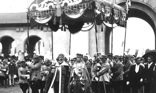 Încoronare Regele Ferdinand și Regina Maria