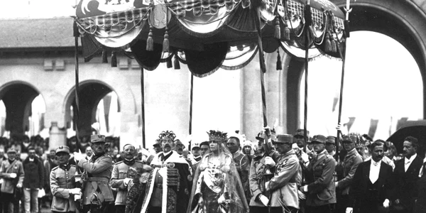 Încoronare Regele Ferdinand și Regina Maria