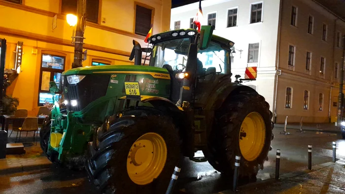 Protestul tractoriștilor în centrul Timișoarei FOTO Ștefan Both