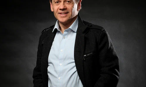"Cultura este esenţială pentru economie"   interviu cu dirijorul Christian BADEA jpeg