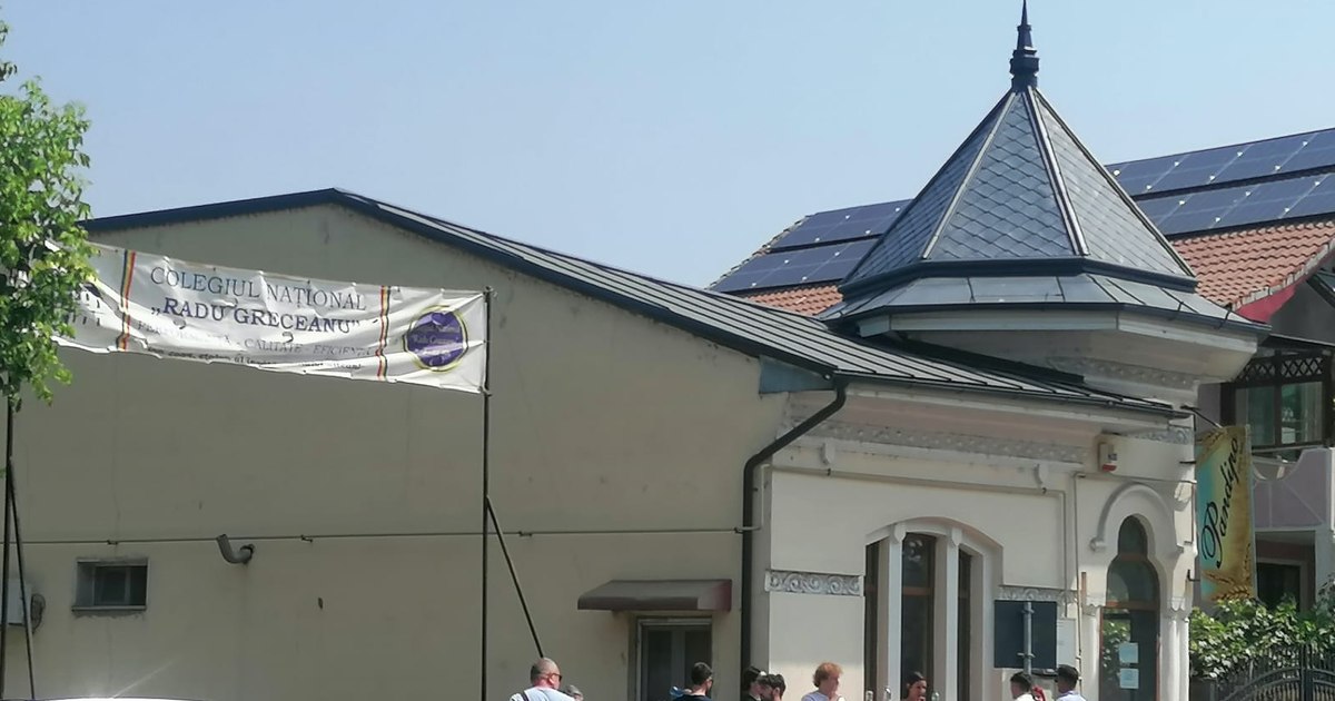 Rezolvare subiecte BAC 2025. Cum puteau fi abordate cerințele la Fizică. Profesor: „Echilibrate ca nivel de dificultate” Rezolvare subiecte BAC 2025. Cum puteau fi abordate cerințele la Fizică. Profesor: „Echilibrate ca nivel de dificultate”