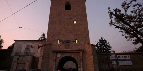 Turnul Golia în Noaptea Albă