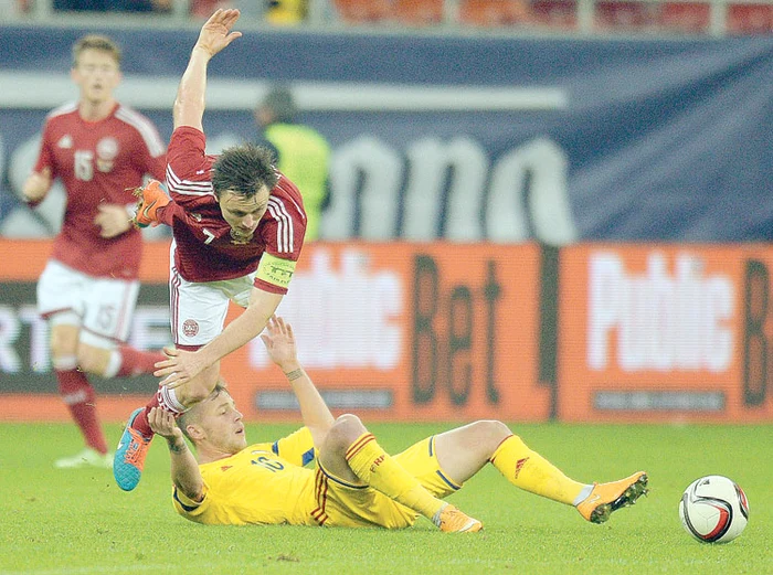 Alex Maxim nu mai prinde echipa la Stuttgart, dar e titular la naţionalăFoto: Mediafax