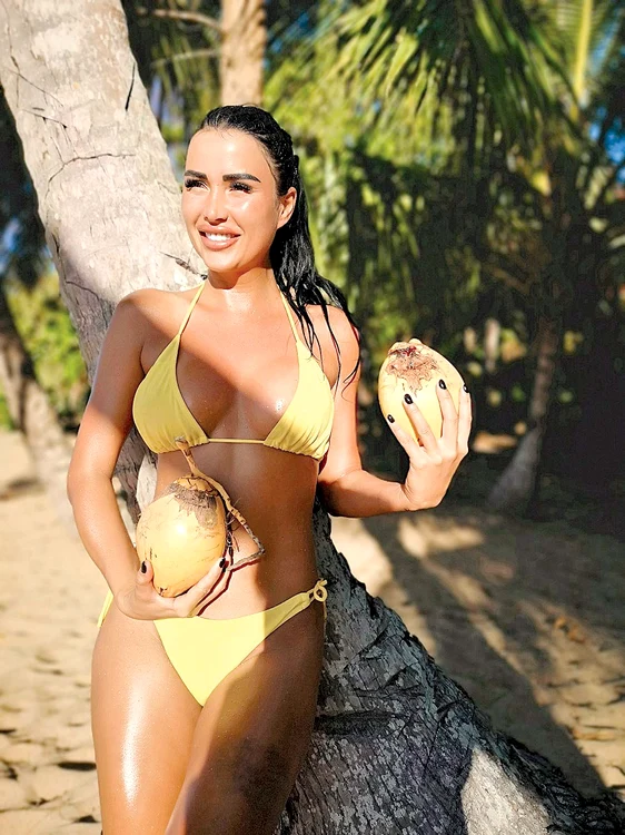 Daniela Crudu s-a pozat în Madagascar