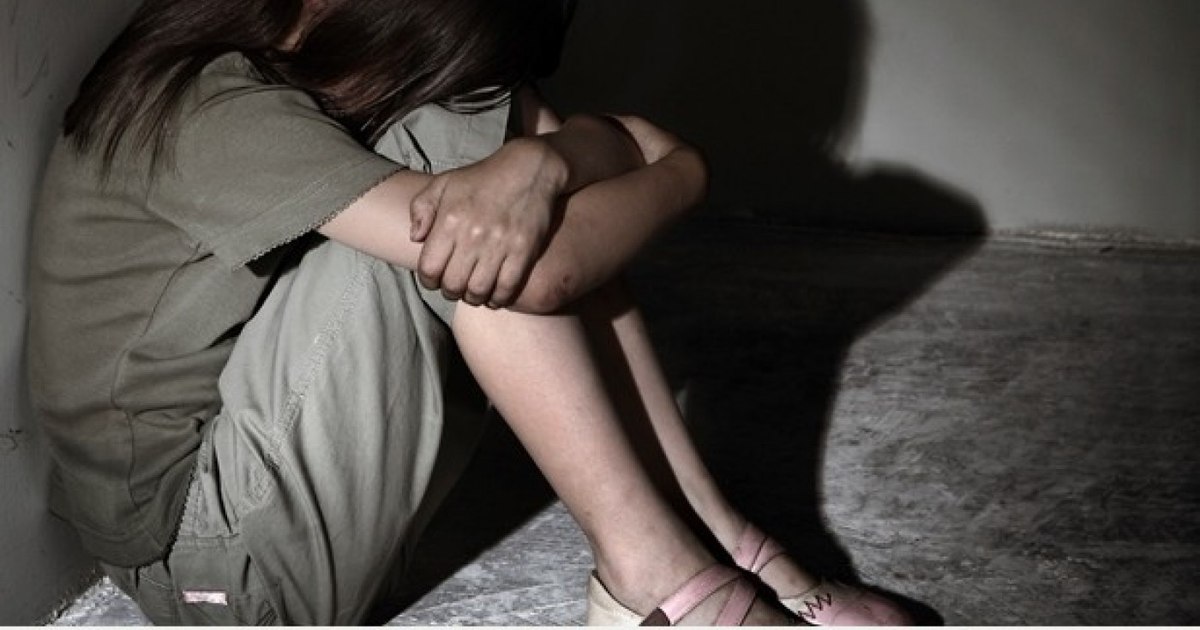 Bărbat arestat după ce a mărturisit că și-a agresat fiica de 12 ani