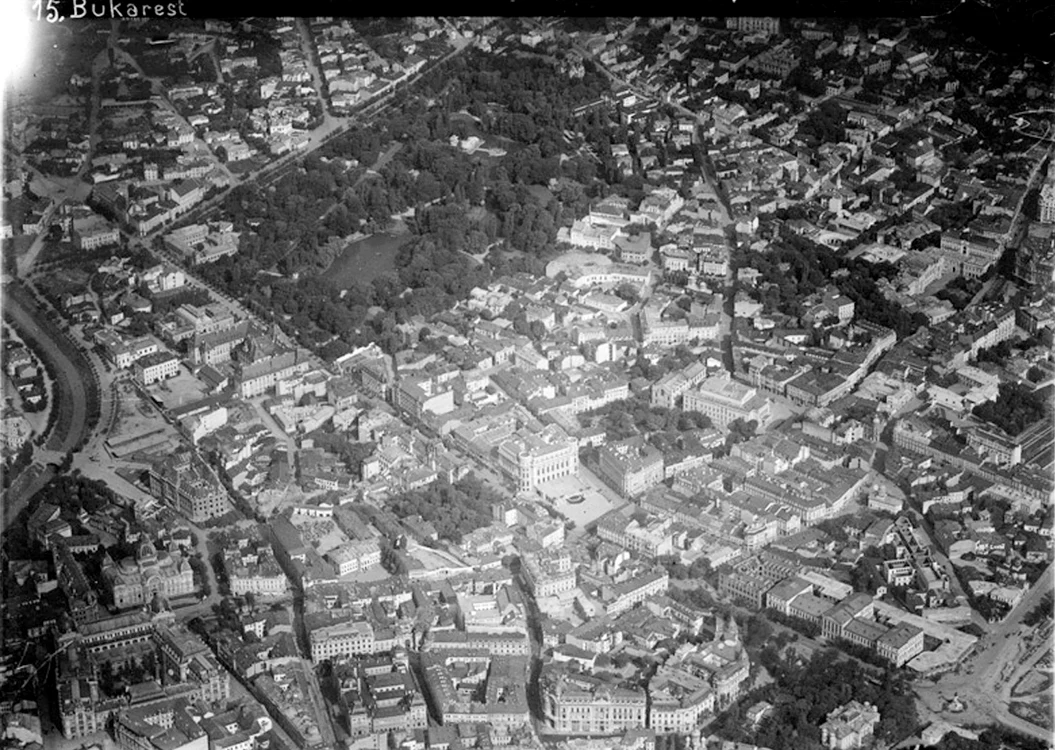 Bucureștiul fotografiat dintr-un avion german, în toamna anului 1916