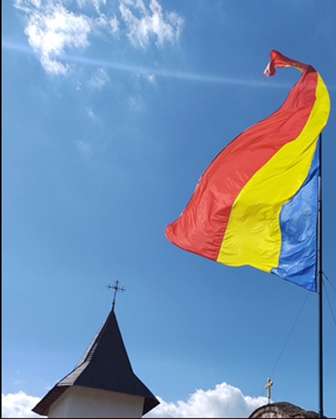 Cu cărțile pe față: câți dintre românii din Ucraina vor să facă parte din Biserica Ortodoxă Română? (sondaj octombrie2025)