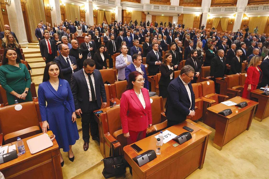 Parlamentarii  vor depune azi  jurământul. FOTO: Inquamphotos