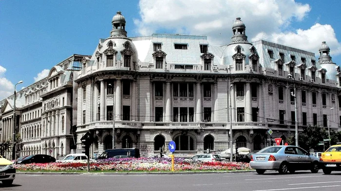 Clădirea Universității din București, construită după planurile lui Al. Orăscu. Foto: arhivă