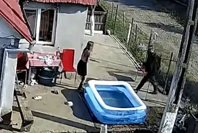 ganj gif gif