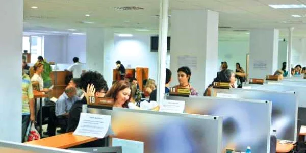 Patronii societăţilor comerciale sunt obligaţi să treacă  pe la Registrul Comerţului 