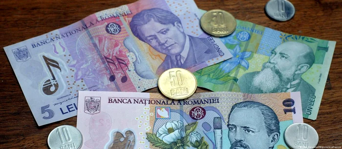 Leul românesc s-a apreciat în 2023 față de euro și dolar