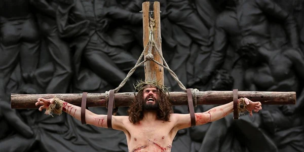 Reconstituirea crucificarii lui Iisus FOTO Getty