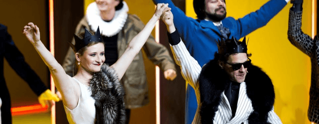 Rodica Lazar, George Ivascu, Constantin Dogioiu, Catalin Babliuc în spectacolul "Richard al III-lea"