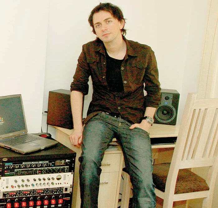 
    Andreea Bălan și Keo au anunțat vineri că s-au separat, după mai bine de șapte ani de relație  