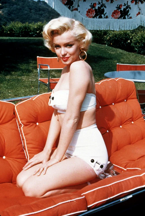 Marilyn  Monroe  a murit  la doar  36 de ani 