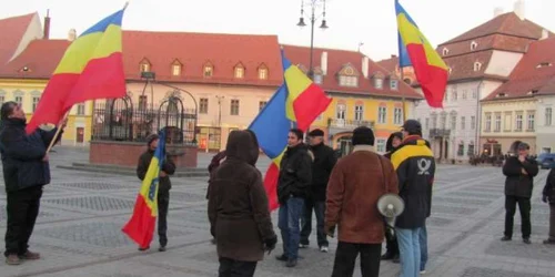 Doar 12 protestatari au ieşit în stradă