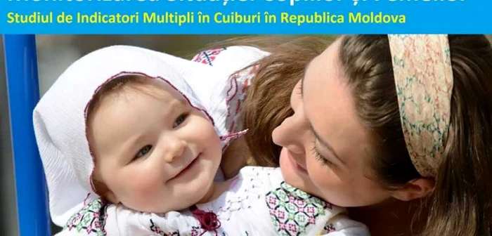 Drumurile din municipiu sunt presărate cu gropi FOTO Dumitru Goncear