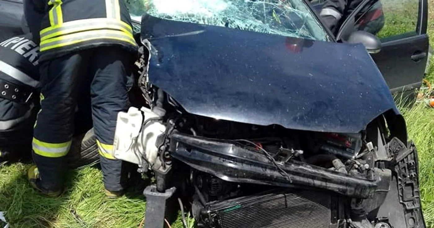 În urma accidentelor, două persoane au ajuns la spital Foto: arhivă Adevărul