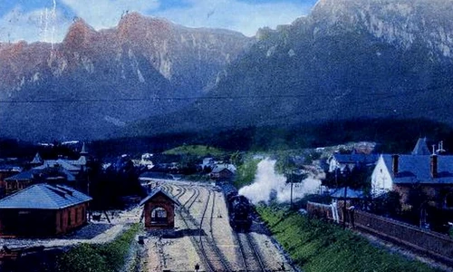 Bușteni. Plecarea trenului spre Azuga (© iMAGO Romaniae)