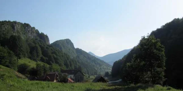 valea cernei