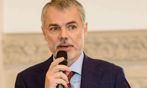 2 tifeti lagg subtitlu copy jpeg