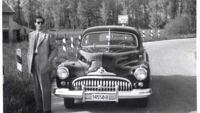Regele Mihai și Buick super opt FOTO Adevărul