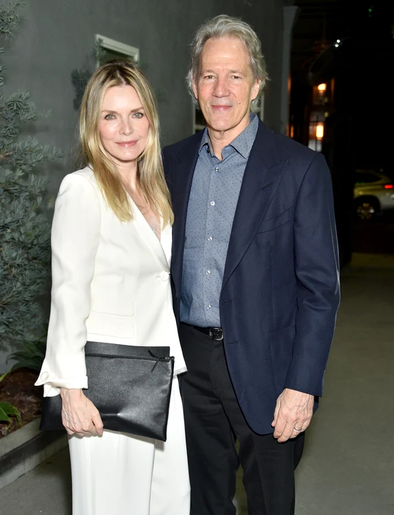 Michelle Pfeiffer, cu soțul David E Kelley, Getty (2) jpg