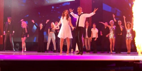 Finaliştii concursului Eurovision 2015 au urcat pe scenă în aplauzele publicului