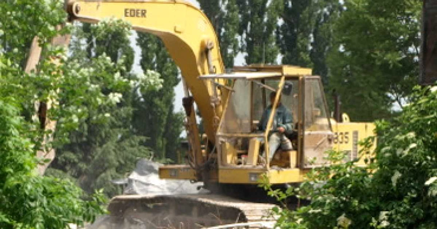 Hunedoara: Un excavatorist neatent a lăsat Călanul fără gaz