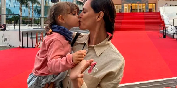 Catrinel Menghia si fetita FOTO Instagram 