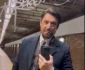 Daniel Pavel, de la PRO TV, așteptând metroul 