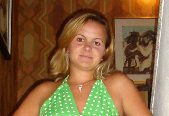 Arad: PORTRET / Andrada Pera, Maica Tereza a câinilor vagabonzi