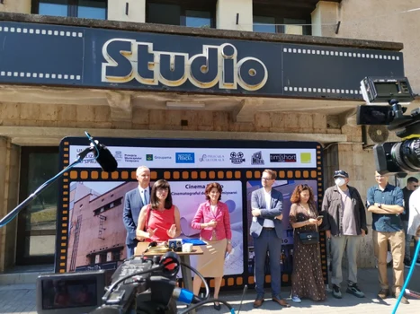 S-a marcat începerea lurărilor de renovare a vechiului cinematograf Studio din Timişoara FOTO Ş.Both