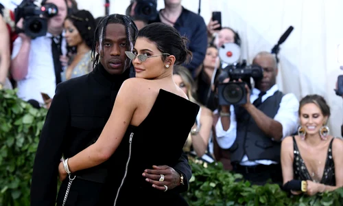 Heavenly Bodies: Fashion & The Catholic Imagination Costume Institute Gala   Arrivals jpeg