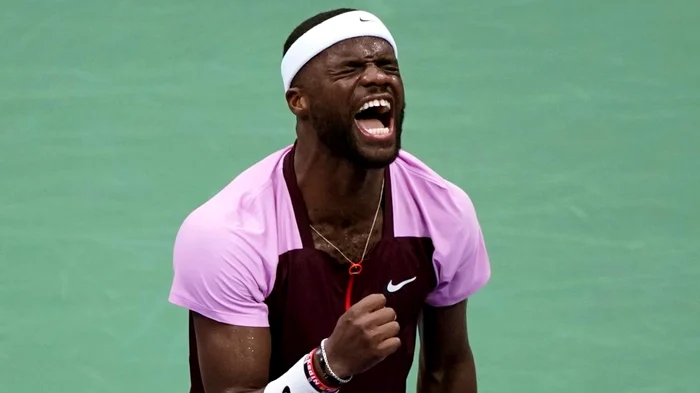 Frances Tiafoe a obținut victoria carierei, în optimile de la US Open 2022. FOTO: Twitter