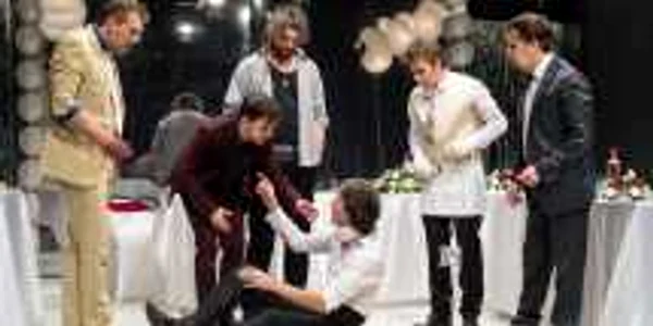 testosterorn teatrul maghiar de stat timisoara foto Biro Marton