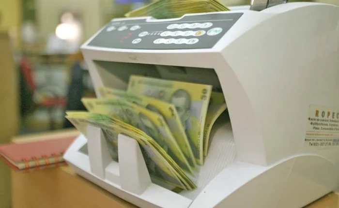 Tocmai împrumutații care au mai multă nevoie nu pot beneficia de legea amânării ratelor