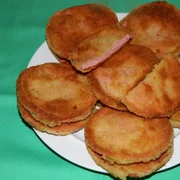 656x492 snitele din parizer 600168 jpg