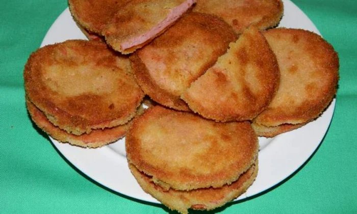 656x492 snitele din parizer 600168 jpg