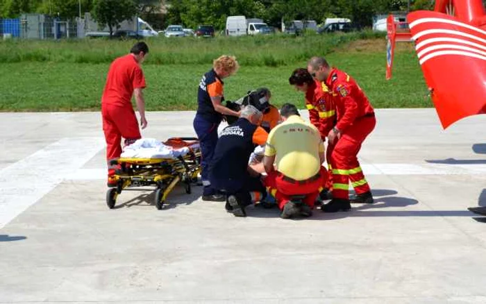 A treia victimă a accidentului a fost transportată la Timişoara. FOTo: IPJ Hunedoara.