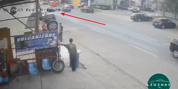 Accidentul a fost filmat de o camera de supraveghere video Sursa: Facebook/Legende in Trafic