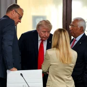 Trump și Meloni la G7 FOTO AFP