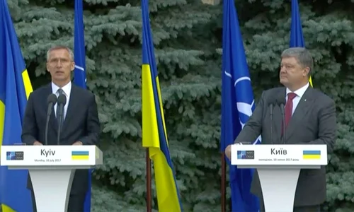 Ucraina reîncepe demersurile de aderare la NATO jpeg