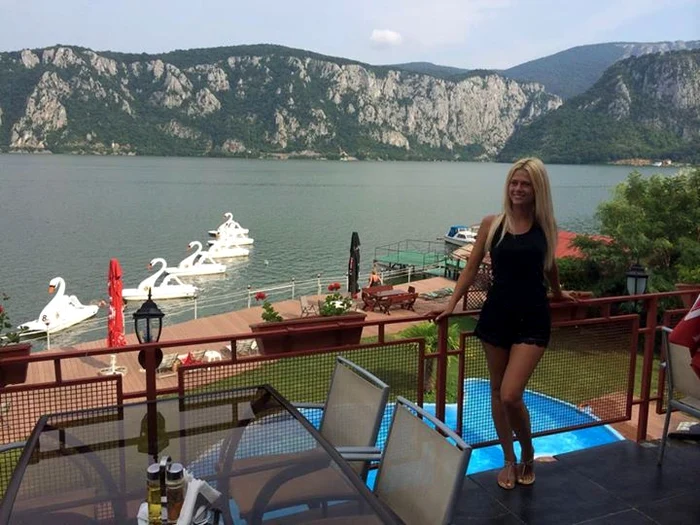 Adelina şi fiica lui Cristi Boureanu, Ioana