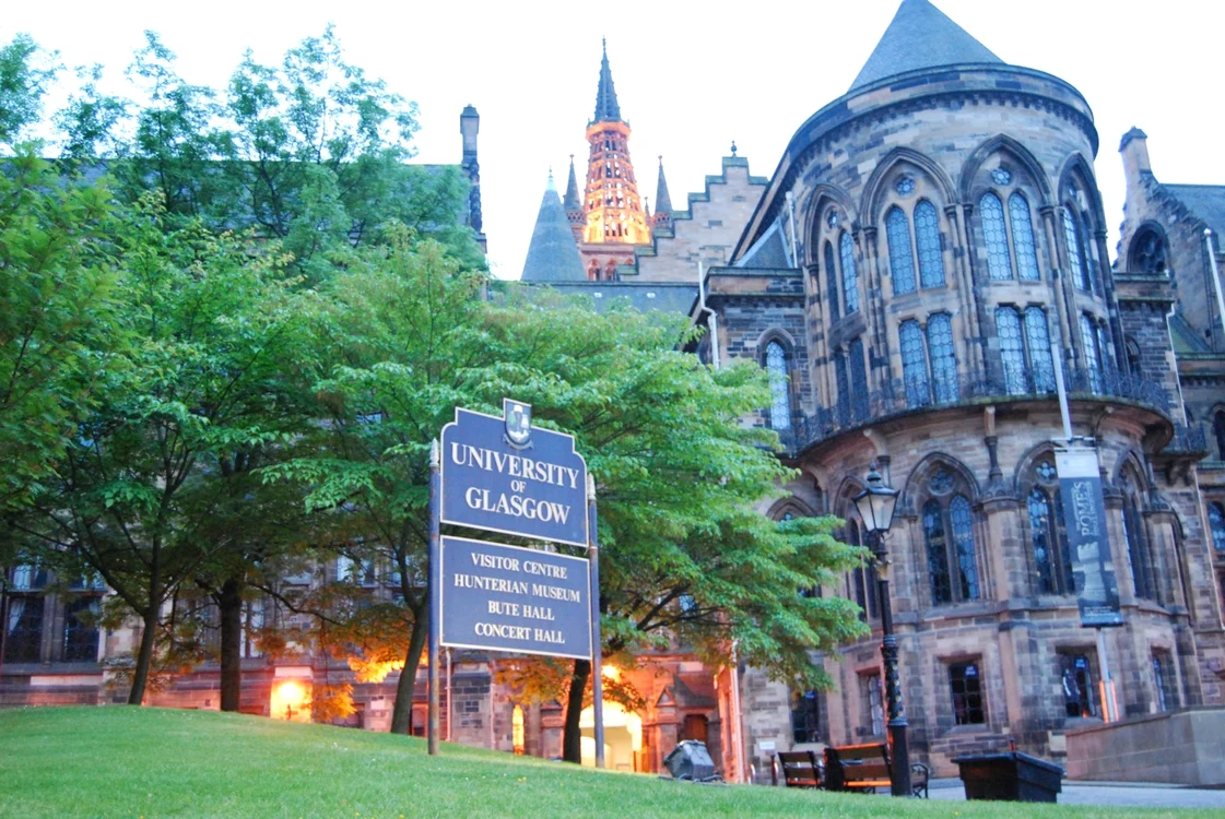 Universitatea din Glasgow, fondată în anul 1451, este a patra ca vechime din Regatul Unit FOTO Iulia Roşu