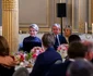 Emmanuel Macron, Regina Mathilde, Regele Philippe al Belgiei și Brigitte Macron la dineul de stat de la Palatul Elysee. FOTO: Frédéric Andrieu/ Casa Regală belgiană