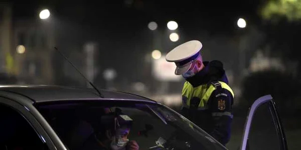 brasov- control carantina - politisti. foto mediafax
